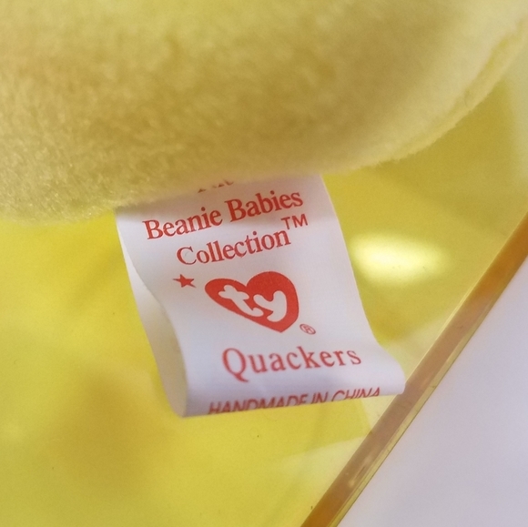 TY Quackers the Duck Beanie Baby Yellow Case 90s Y2K - Picture 4 of 5